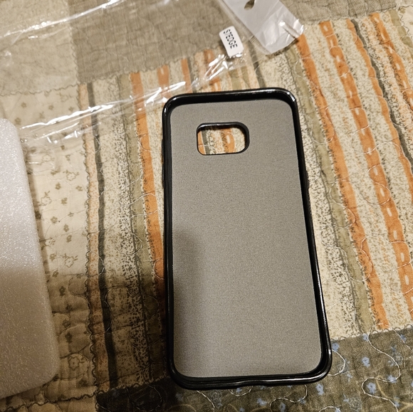 Samsung Galaxy s7 edge phone caseColor is PurplePlease go to my page and see - Picture 9 of 12